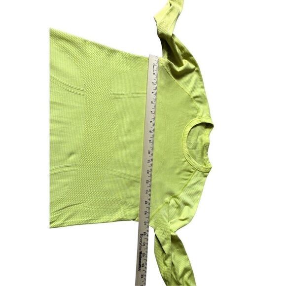 Lululemon Swiftly Tech Long Sleeve Shirt size 8 Heathered Split Pea Neon Green Y - Picture 4 of 11